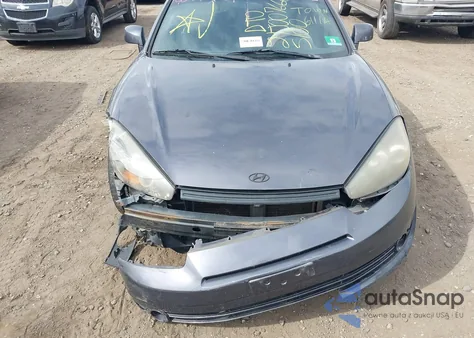 2008 Hyundai Tiburon Gs from USA, damaged, VIN KMHHM66D88U284532